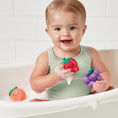 Load image into Gallery viewer, Itzy Splash Pals Squirter Set | Fruit