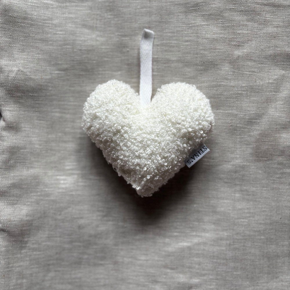 Hanging Rattle Heart