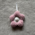 Load image into Gallery viewer, Hanging Rattle Flower

