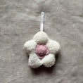 Load image into Gallery viewer, Hanging Rattle Flower
