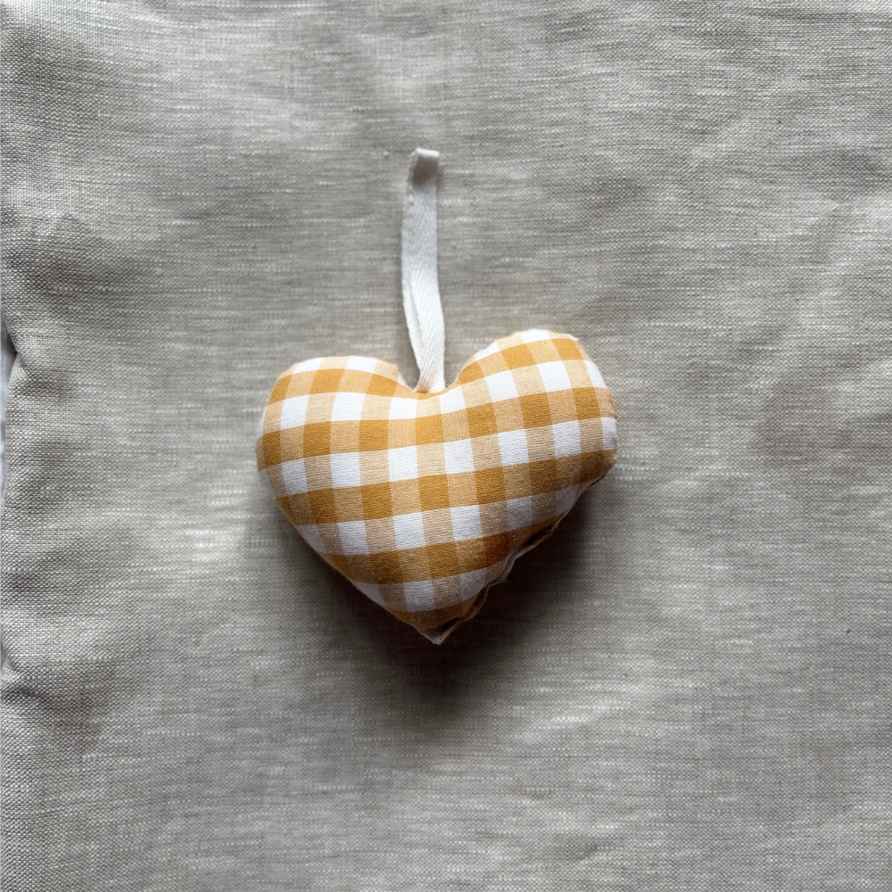 Hanging Rattle Heart