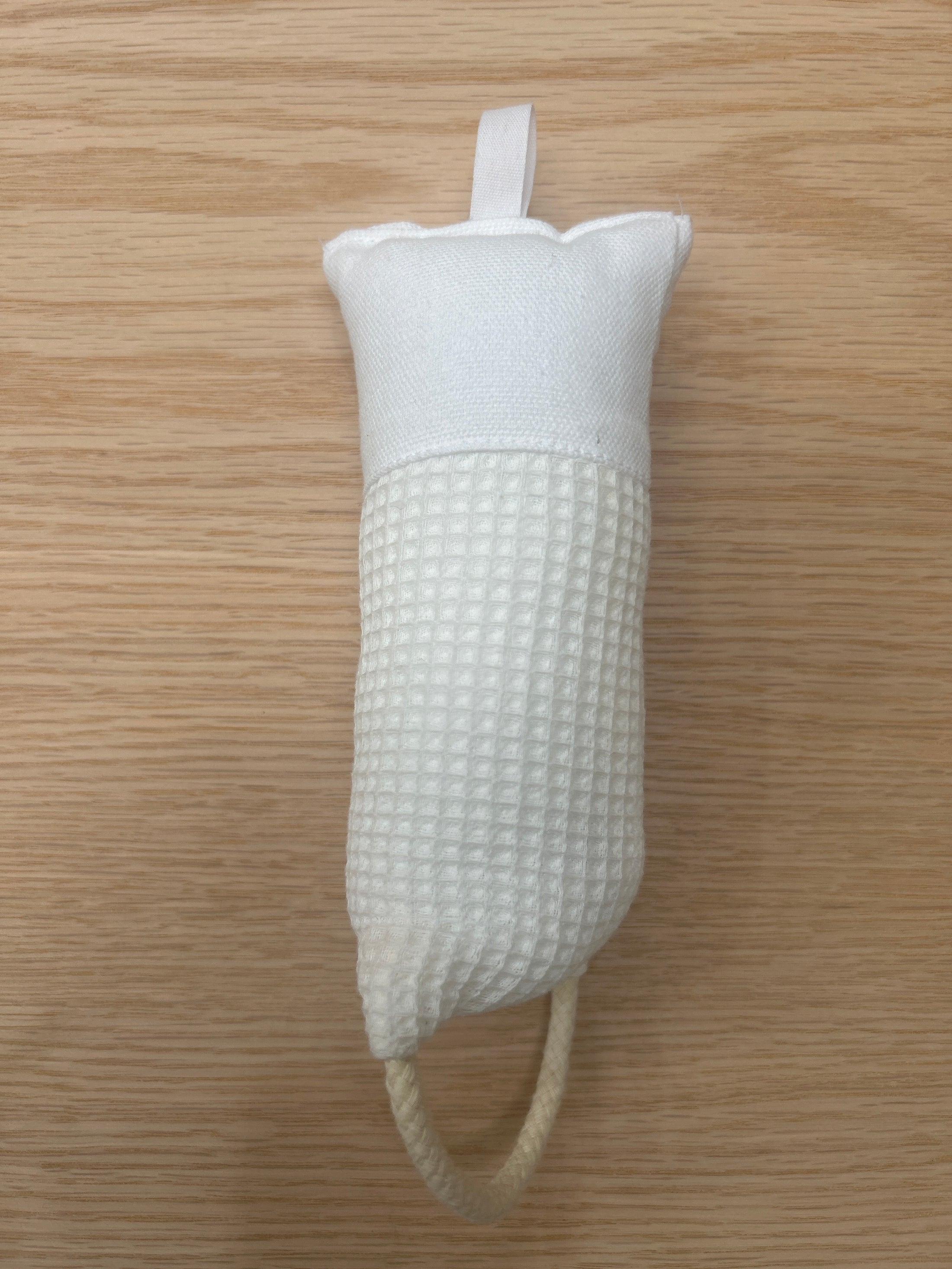 SALE - Hanging Jingle Column Toys