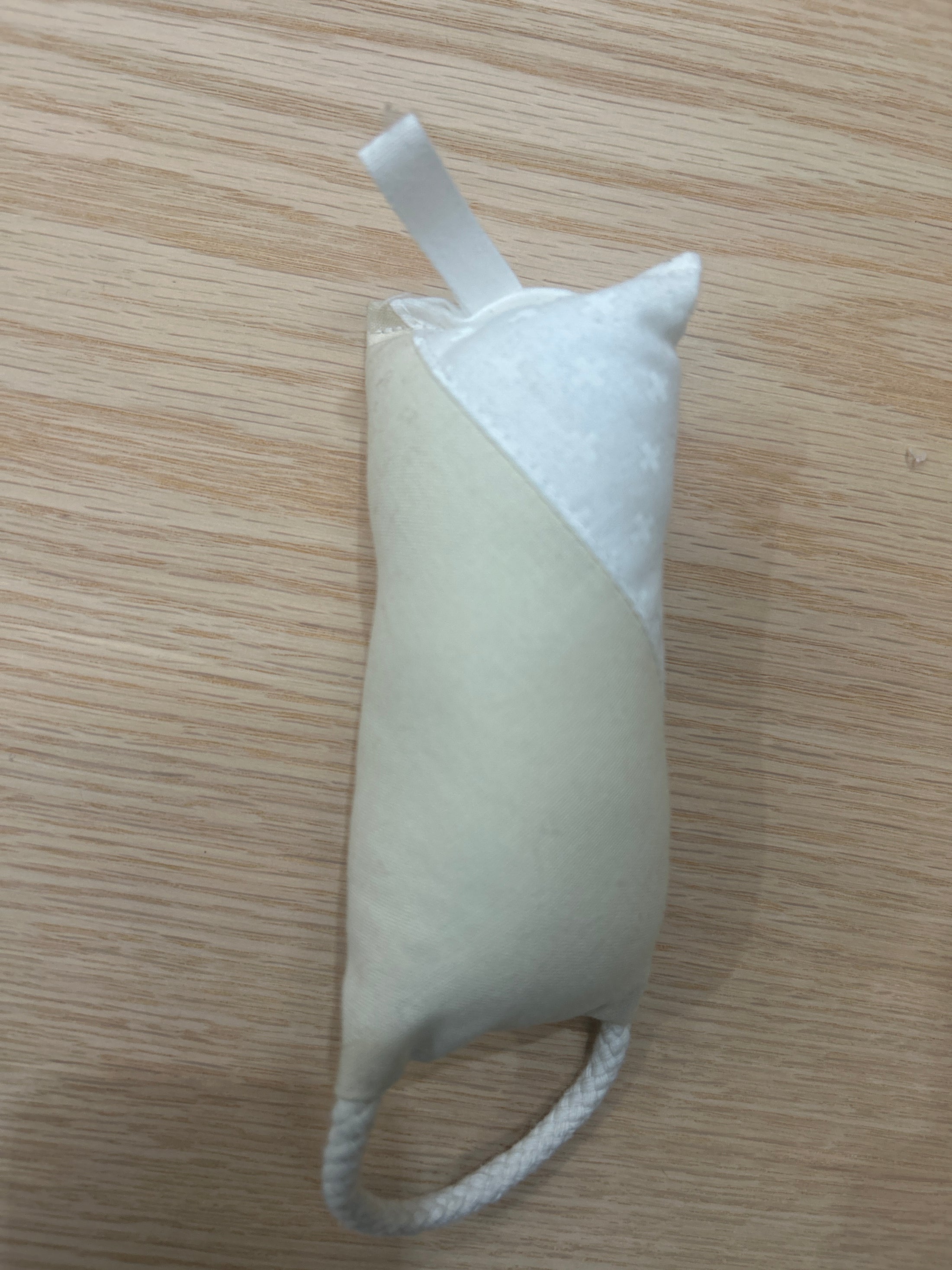 SALE - Hanging Jingle Column Toys