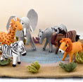 Load image into Gallery viewer, Felt Safari Animals Toy Set

