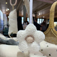 Load image into Gallery viewer, Hanging Rattle Flower
