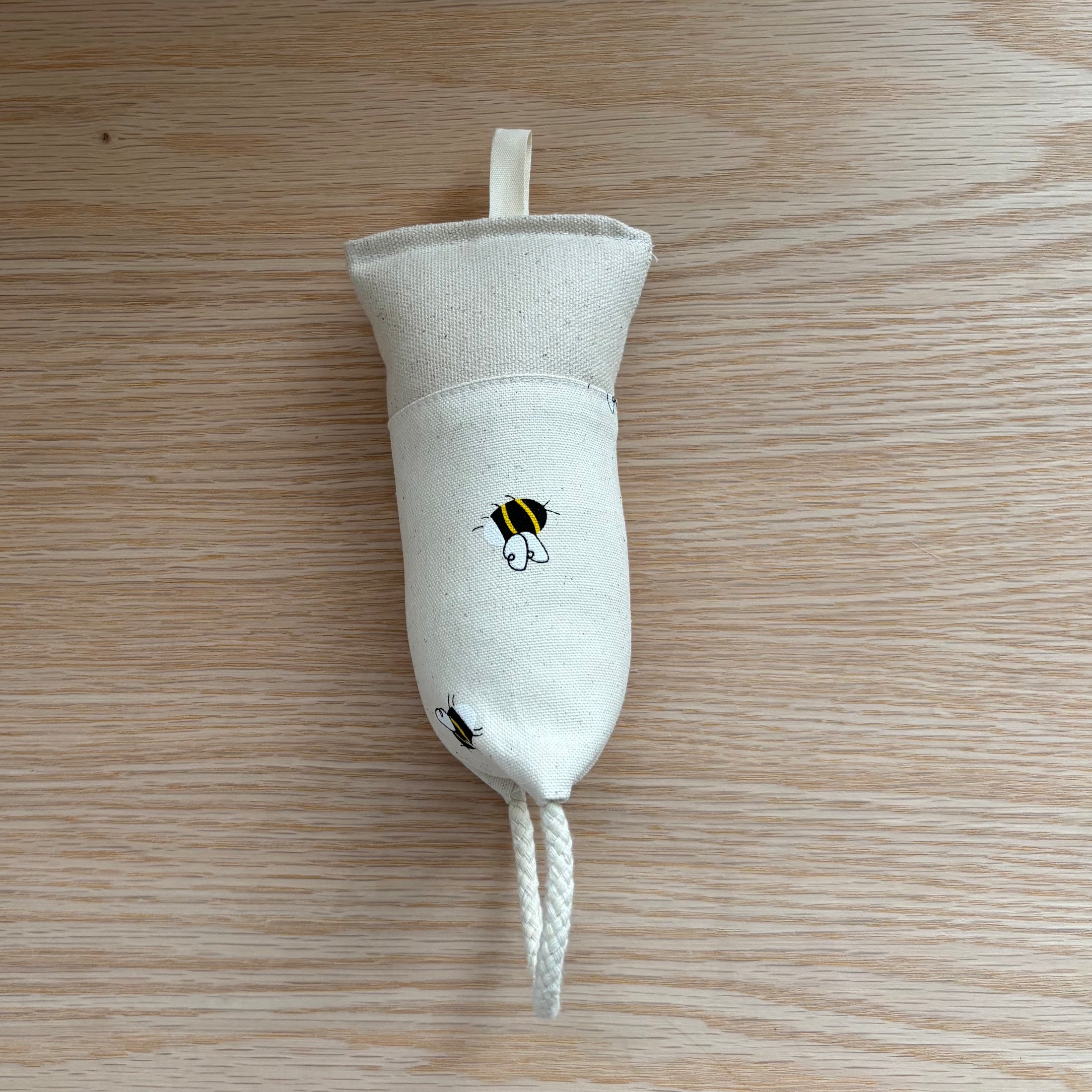 Hanging Jingle Column Toys
