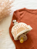 Load image into Gallery viewer, Ritzy Soothe & Store Dummy Clip | Sun
