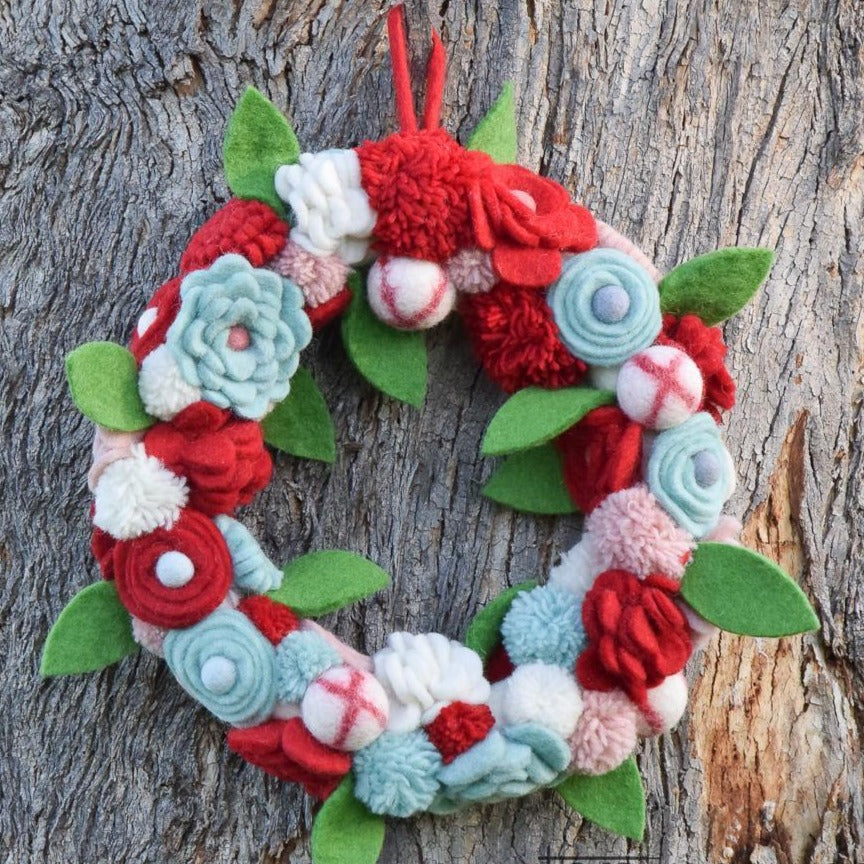 Christmas Wreath - Merino & Me