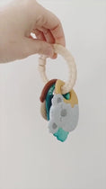 Load and play video in Gallery viewer, Itzy Keys Teething Rings
