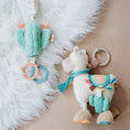 Load image into Gallery viewer, Jingle Attachable Travel Toy | Cactus
